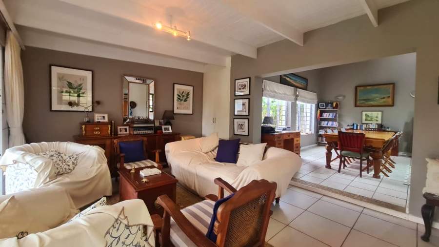 5 Bedroom Property for Sale in Merryhill Eastern Cape